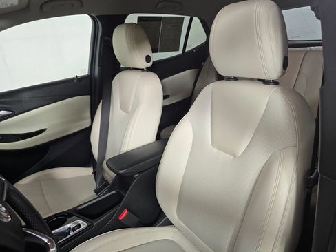 Used 2023 Buick Encore GX Preferred w/ Cold Weather Comfort Package FWD image 21