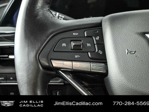 Used 2022 Cadillac Escalade Sport w/ LPO, Illumination Package image 12