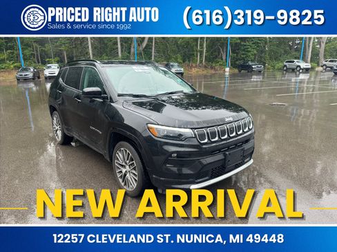 Used 2022 Jeep Compass Limited w/ Elite Group AWD/4WD image 1