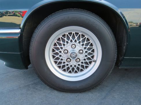 Used 1994 Jaguar XJS 4.0 Convertible image 38