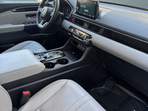 Certified 2023 Honda Pilot EX-L image 30