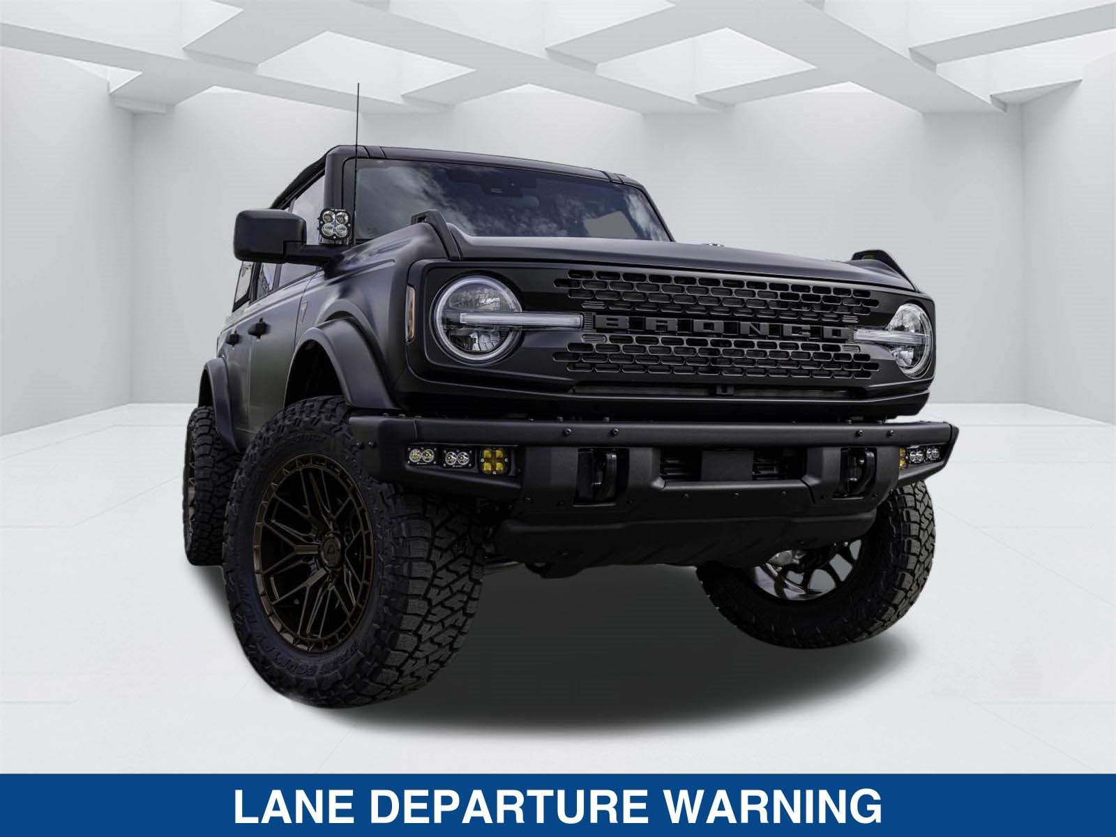 Used 2025 Ford Bronco Badlands AWD/4WD image 11