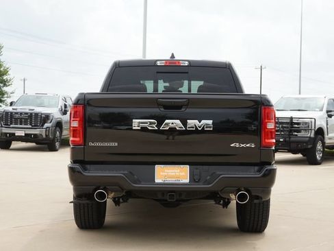Used 2025 RAM 1500 Laramie w/ Sport Appearance Package AWD/4WD image 8