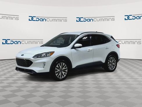 Used 2020 Ford Escape Titanium AWD/4WD image 5