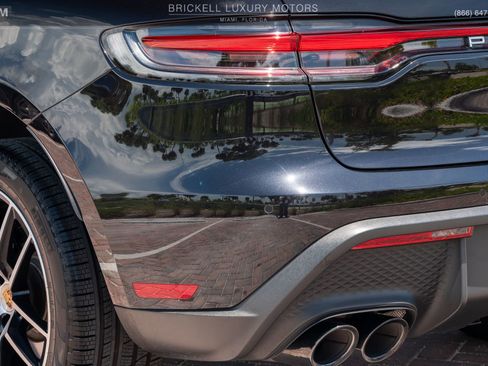 Used 2024 Porsche Macan image 49