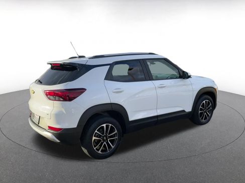 Used 2025 Chevrolet TrailBlazer LT image 15