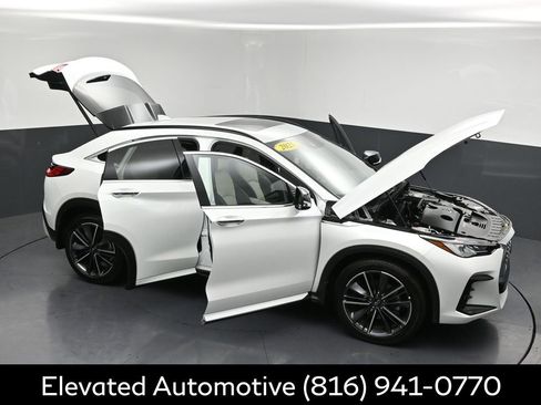 Certified 2025 INFINITI QX55 Luxe w/ Cargo Package AWD/4WD image 34