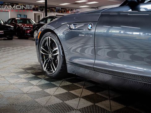 Used 2016 BMW Z4 sDrive35is RWD image 40