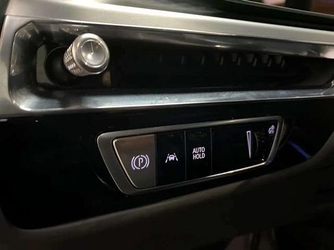 Used 2025 Cadillac Lyriq Luxury RWD image 31