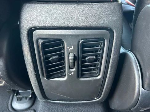 Certified 2023 Dodge Durango R/T RWD image 60