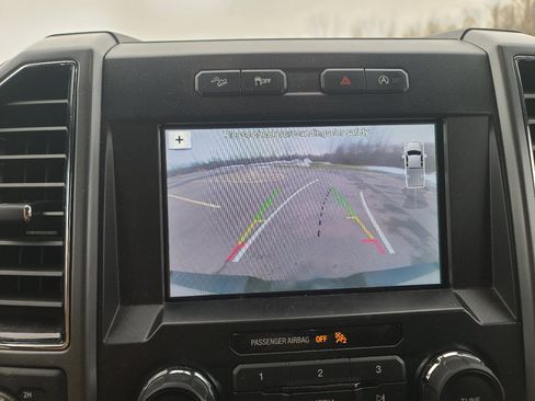 Used 2019 Ford F150 XLT w/ Equipment Group 302A Luxury image 7