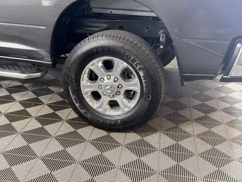 Certified 2025 RAM 2500 Big Horn AWD/4WD image 12
