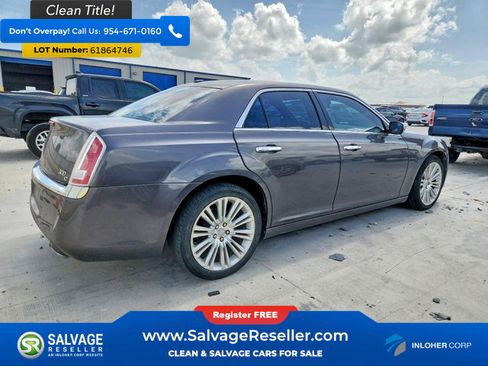 Used 2014 Chrysler 300 C w/ Light Group RWD image 4