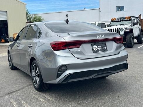 Certified 2024 Kia Forte LXS FWD image 11