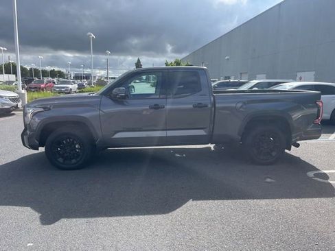 Used 2022 Toyota Tundra Limited w/ TRD Off-Road Package image 4