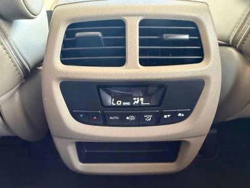 Used 2018 Honda Pilot EX-L image 12