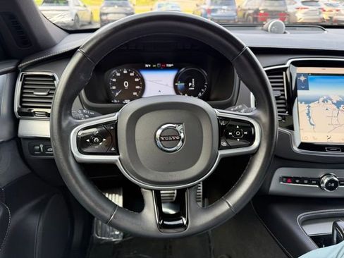Used 2022 Volvo XC90 T8 R-Design w/ Advanced Package image 40