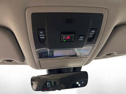 Used 2021 Lexus RX 450h w/ Premium Package image 28