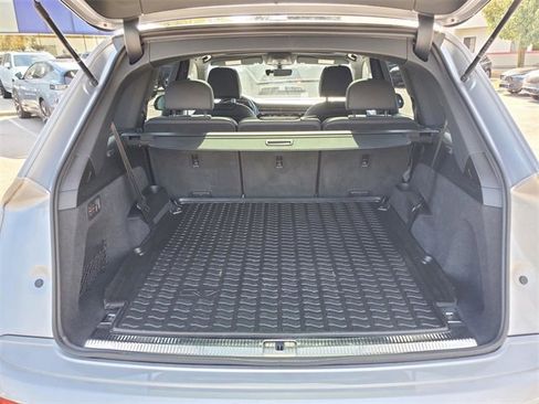 Used 2022 Audi Q7 3.0T Premium Plus w/ Premium Plus Package image 34