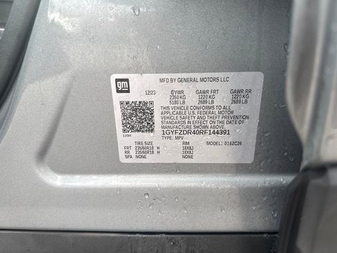 Used 2024 Cadillac XT4 Premium Luxury image 31