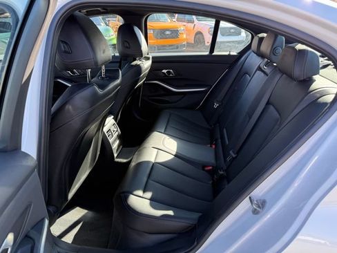 Used 2025 BMW 330i xDrive Sedan AWD/4WD image 29
