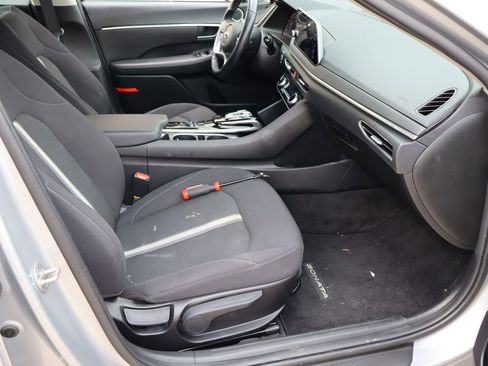 Used 2023 Hyundai Sonata SEL w/ Convenience Package FWD image 16