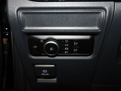 Used 2026 Ford F150 STX w/ F-150 LOBO Package AWD/4WD image 9