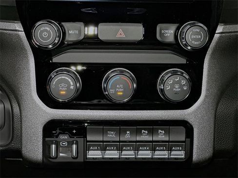 New 2026 RAM 2500 Tradesman w/ Chrome Appearance Group image 10