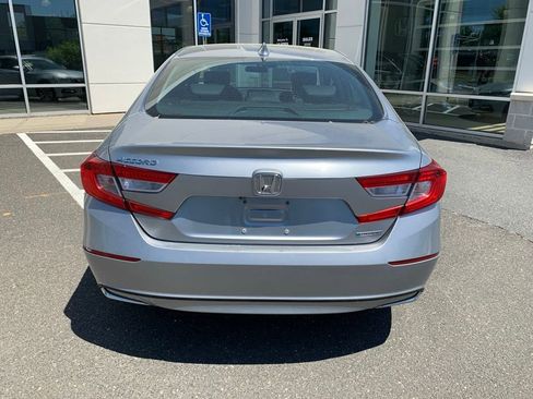 Used 2019 Honda Accord EX image 4