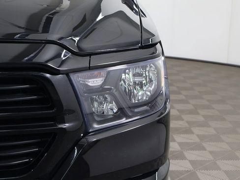Used 2021 RAM 1500 Big Horn AWD/4WD image 11