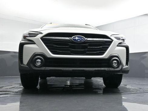 Used 2025 Subaru Outback Onyx Edition XT image 24