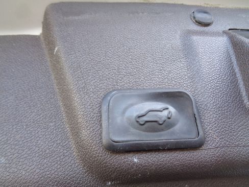 Used 2015 Buick Enclave Premium w/ Experience Buick Package image 28