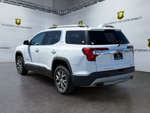 Used 2023 GMC Acadia SLT AWD/4WD image 3