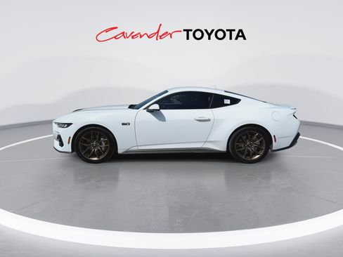 Used 2024 Ford Mustang GT Premium RWD image 5