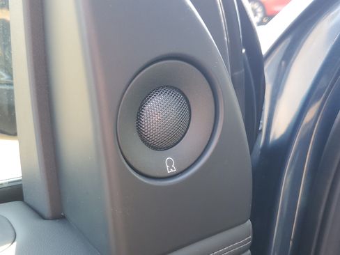 New 2027 Lincoln Navigator Reserve AWD/4WD image 9