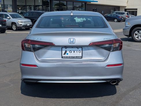 Used 2025 Honda Civic Sport image 6