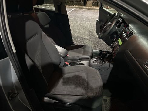 Used 2014 Volkswagen Jetta TDI image 18