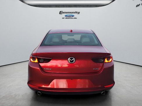 Used 2019 MAZDA MAZDA3 Sedan w/ Preferred Package image 7