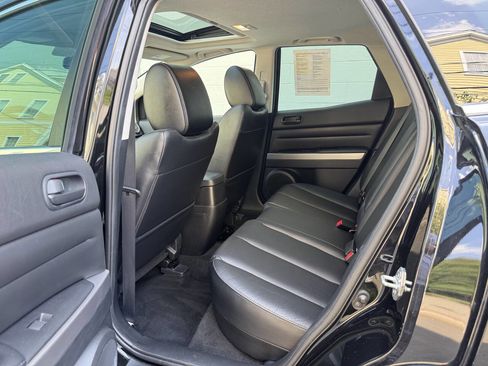 Used 2011 MAZDA CX-7 s Touring w/ Technology Pkg image 24