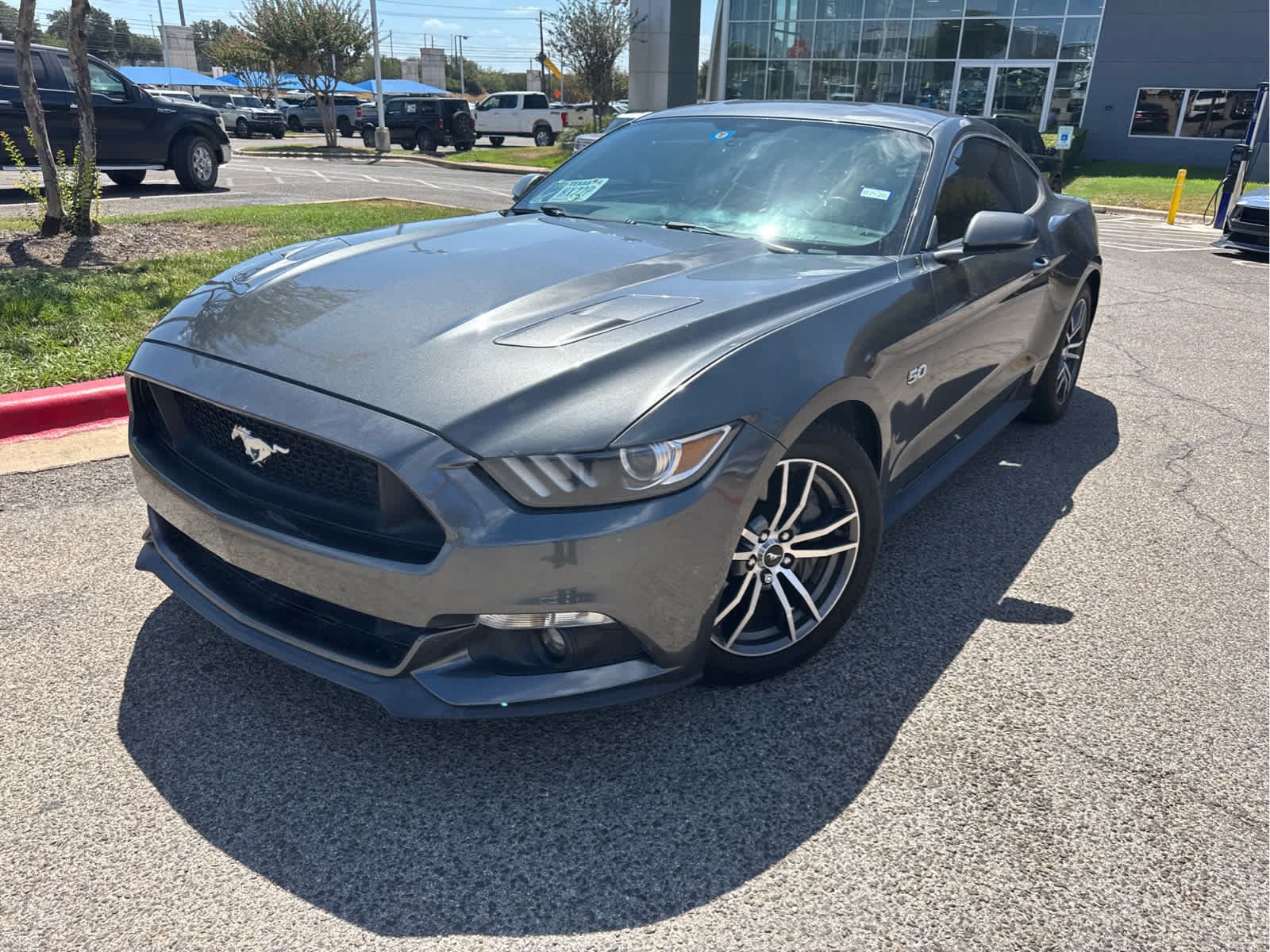 Used 2017 Ford Mustang GT Premium w/ Enhanced Security Package RWD image 2