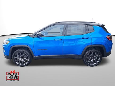 New 2026 Jeep Compass Limited image 9