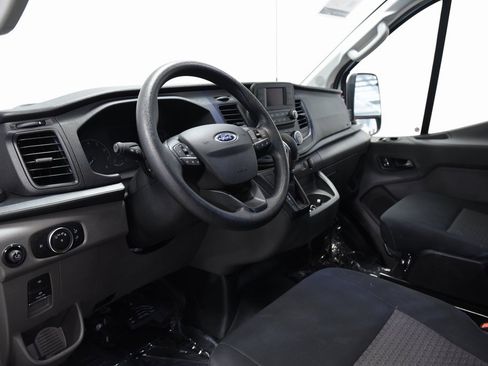 Used 2024 Ford Transit 250 Low Roof w/ Exterior Upgrade Package image 16