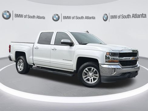 Used 2018 Chevrolet Silverado 1500 LT w/ All Star Edition RWD image 2