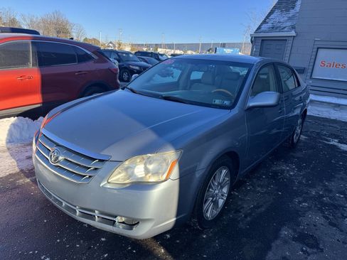 Used 2006 Toyota Avalon Limited image 8