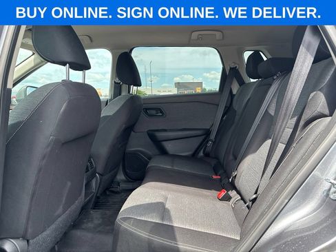 Used 2022 Nissan Rogue S AWD/4WD image 11
