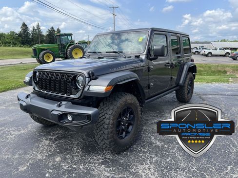Used 2025 Jeep Wrangler Unlimited Sport AWD/4WD image 1