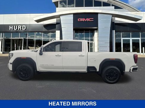 New 2025 GMC Sierra 3500 Denali w/ Denali Reserve Package image 7