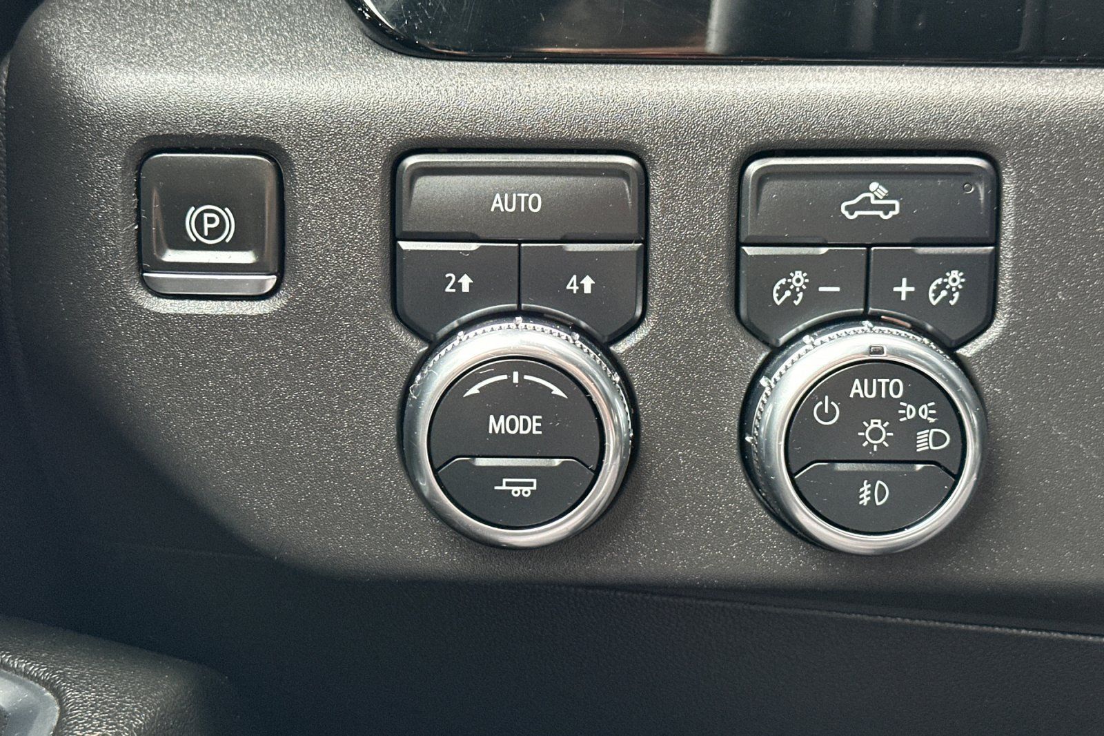 Used 2023 GMC Sierra 1500 Elevation AWD/4WD image 35