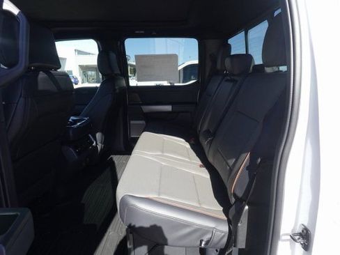 New 2025 Ford F150 Lariat w/ Equipment Group 501A Mid image 5