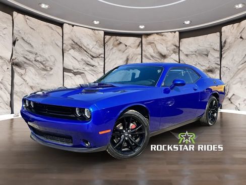 Used 2018 Dodge Challenger SXT w/ Blacktop Package RWD image 13